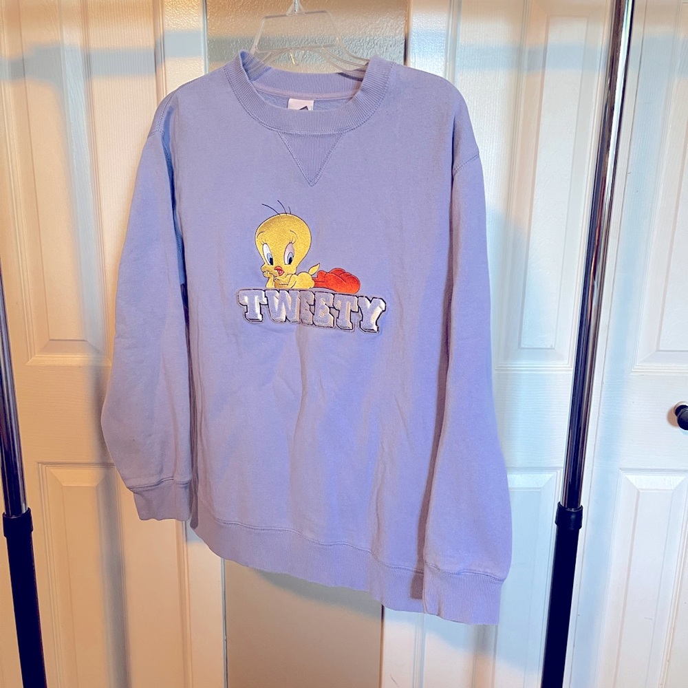 Vintage Tweety Bird Looney Tunes Sweatshirt Size Medium Purple 2000